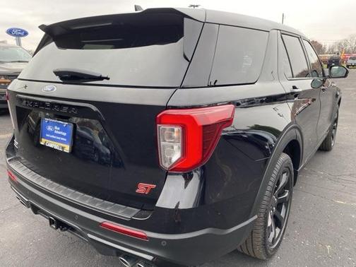 2022 Ford Explorer ST