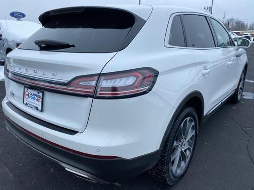 2022 Lincoln Nautilus Reserve