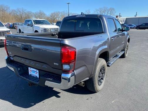 2022 Toyota Tacoma SR5