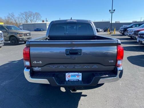 2022 Toyota Tacoma SR5