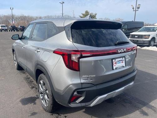 2024 Kia Seltos LX