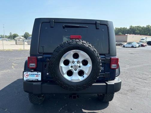 2013 Jeep Wrangler Unlimited Sahara