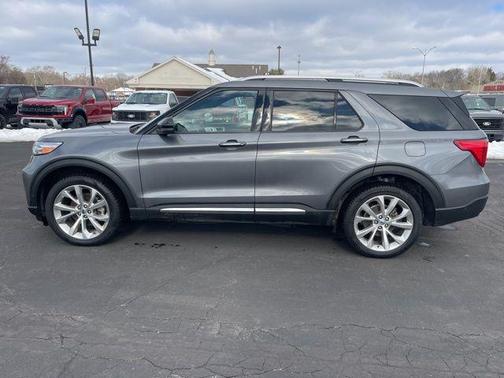 2022 Ford Explorer Platinum
