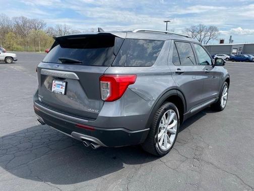 2022 Ford Explorer Platinum