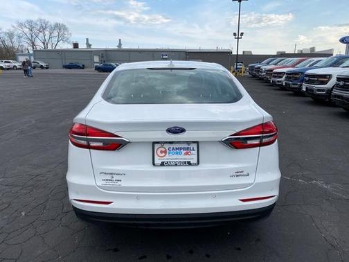 2019 Ford Fusion Hybrid SE