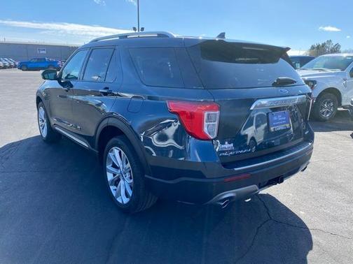 2022 Ford Explorer Platinum