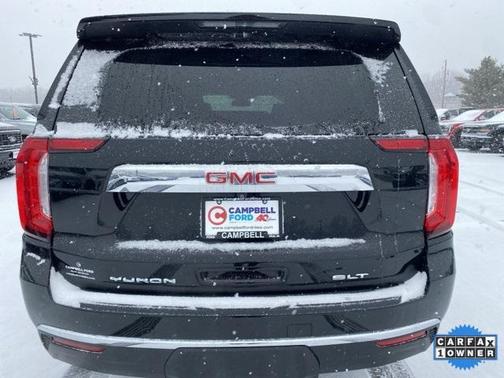 2023 GMC Yukon XL SLT