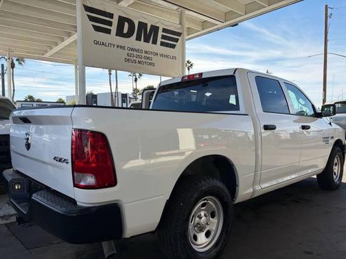 2019 RAM 1500 Classic SSV Crew Cab 4x4 5'7' Box