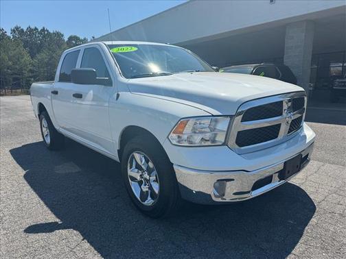 Bright White Clearcoat 2022 RAM 1500 Classic TRADESMAN