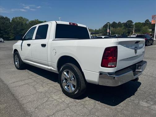 Bright White Clearcoat 2022 RAM 1500 Classic TRADESMAN