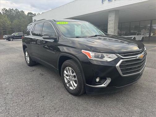 2021 Chevrolet Traverse LT CLOTH