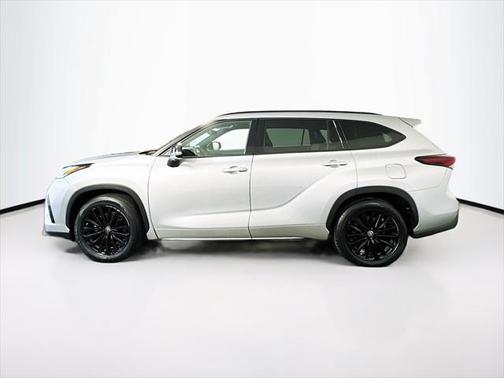 2024 Toyota Highlander XSE