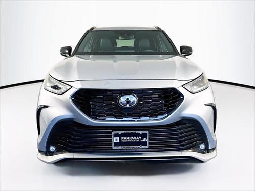 2024 Toyota Highlander XSE