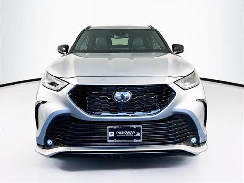 2024 Toyota Highlander XSE