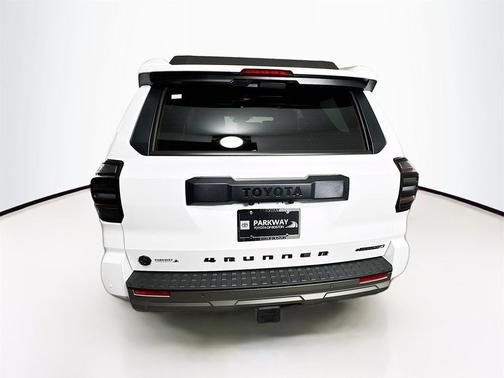 2025 Toyota 4Runner Hybrid Trailhunter