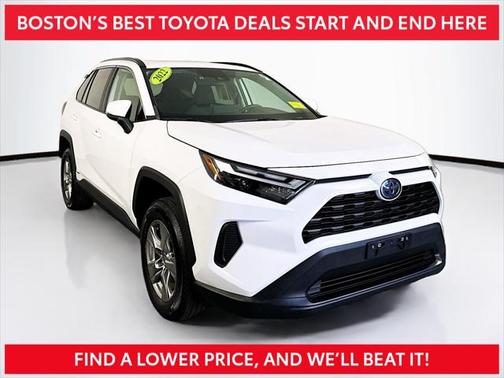 2022 Toyota RAV4 Hybrid XLE