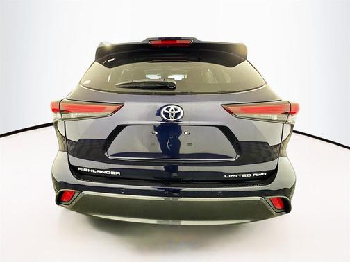 2026 Toyota Highlander Limited
