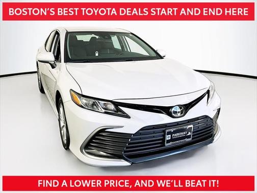 2022 Toyota Camry LE