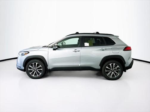 2025 Toyota Corolla Cross XLE
