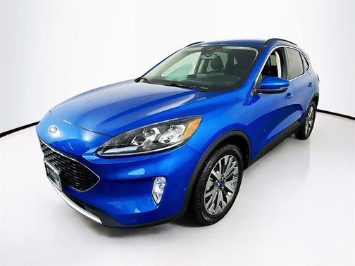 2020 Ford Escape Titanium
