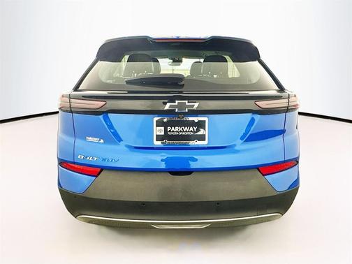 2023 Chevrolet Bolt EUV FWD LT
