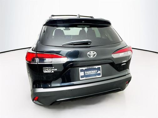 2022 Toyota Corolla Cross XLE