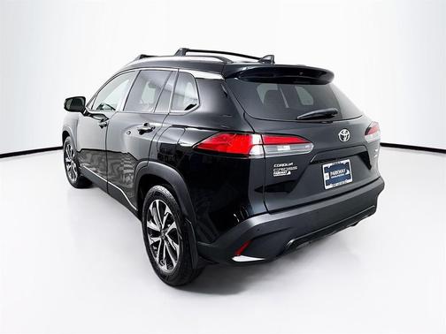 2022 Toyota Corolla Cross XLE