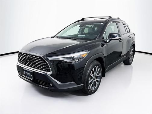 2022 Toyota Corolla Cross XLE