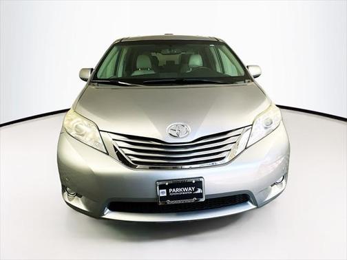 2011 Toyota Sienna Limited