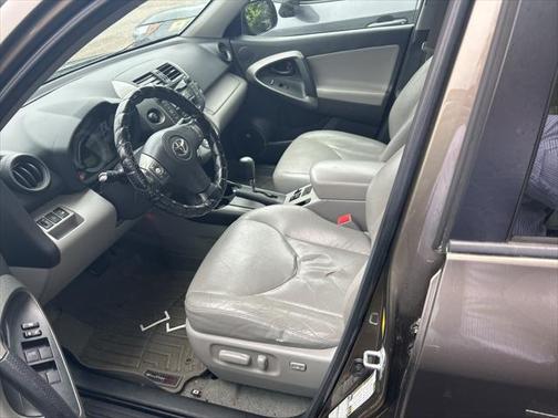2010 Toyota RAV4 Limited