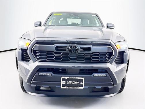 2026 Toyota Tacoma Hybrid TRD Off Road