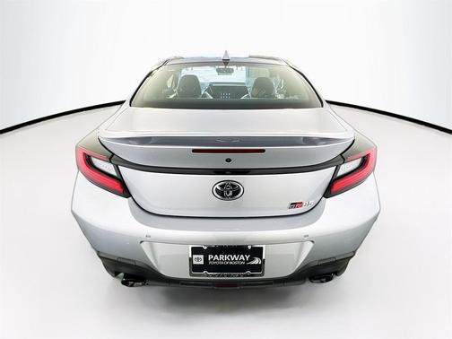 2025 Toyota GR86 Premium