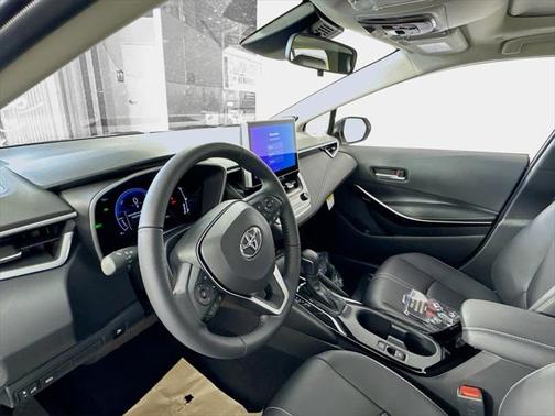 2025 Toyota Corolla Hybrid XLE