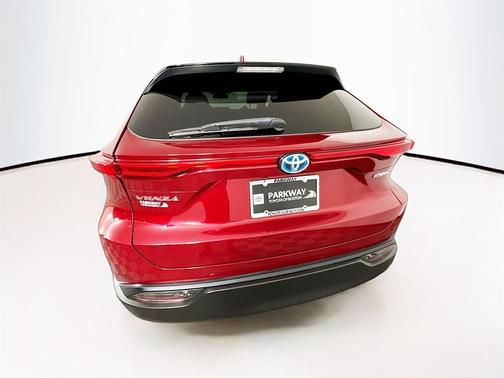 2021 Toyota Venza LE