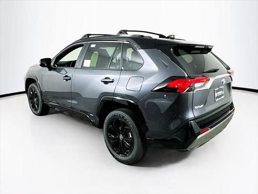 2024 Toyota RAV4 Hybrid SE