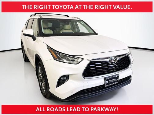White 2020 Toyota Highlander Limited