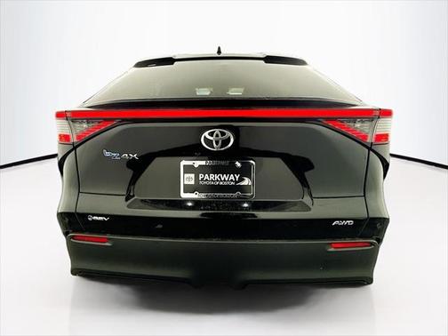 2025 Toyota bZ4X XLE