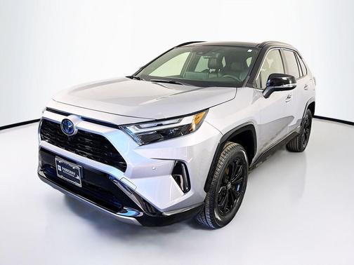 2024 Toyota RAV4 Hybrid SE