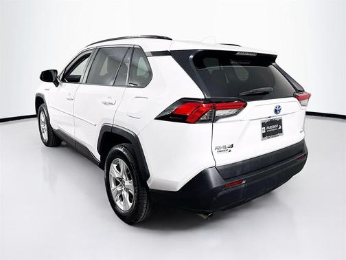 2020 Toyota RAV4 Hybrid LE