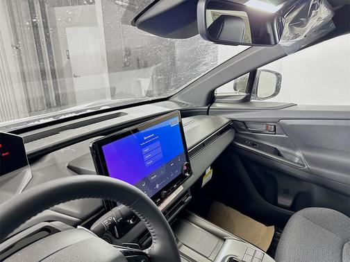 2026 Toyota bZ XLE Plus