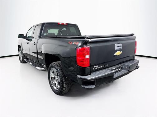 2018 Chevrolet Silverado 1500 Custom