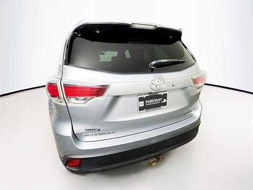 2015 Toyota Highlander LE Plus