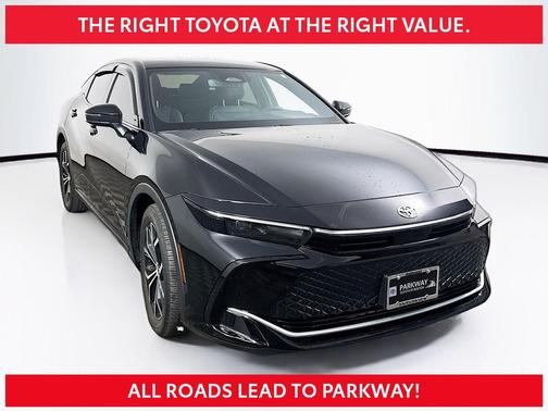 Black 2024 Toyota Crown XLE