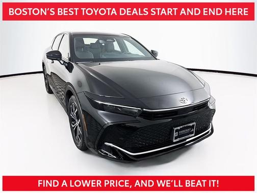 2024 Toyota Crown XLE