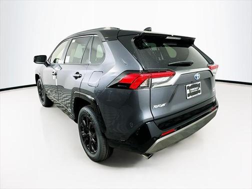 2024 Toyota RAV4 Hybrid SE