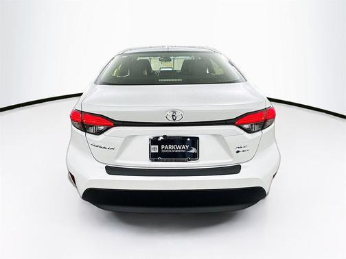 2026 Toyota Corolla Hybrid XLE