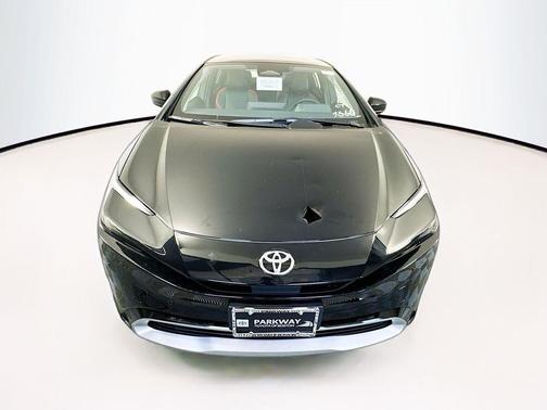 2025 Toyota Prius Plug-In Hybrid XSE
