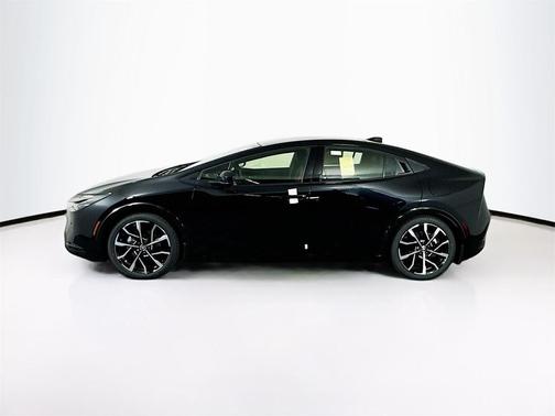 2025 Toyota Prius Plug-In Hybrid XSE