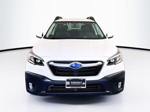 Crystal White Pearl 2020 Subaru Outback Premium