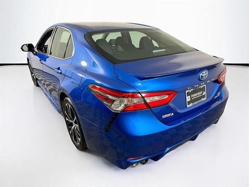 2018 Toyota Camry Hybrid SE